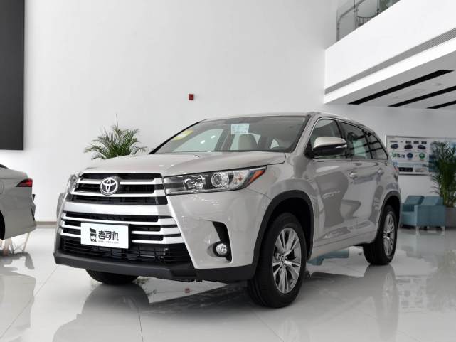 丰田全新中型suv搭载20t6at轴距接近两米八2398万起