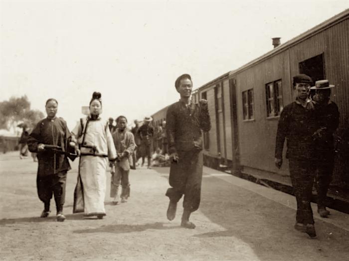 1910年京张铁路老照片是中国人自行设计和施工的第一条铁路干线