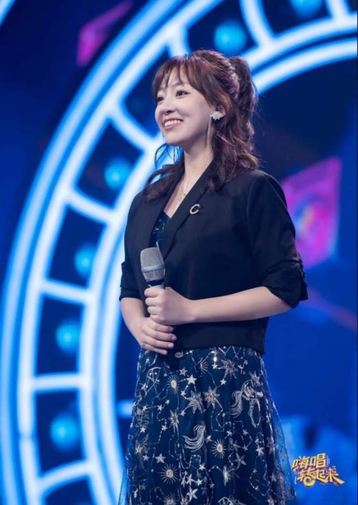 歌手寇丹,一首《阿刁》让现场观众直呼"过瘾".