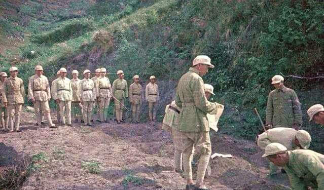 1949年解放军彩色老照片就是这些朴实的军人,解放了全中国