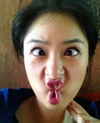 明星做鬼脸老猛了,杨幂和小s有一拼,baby真的吓到我了!