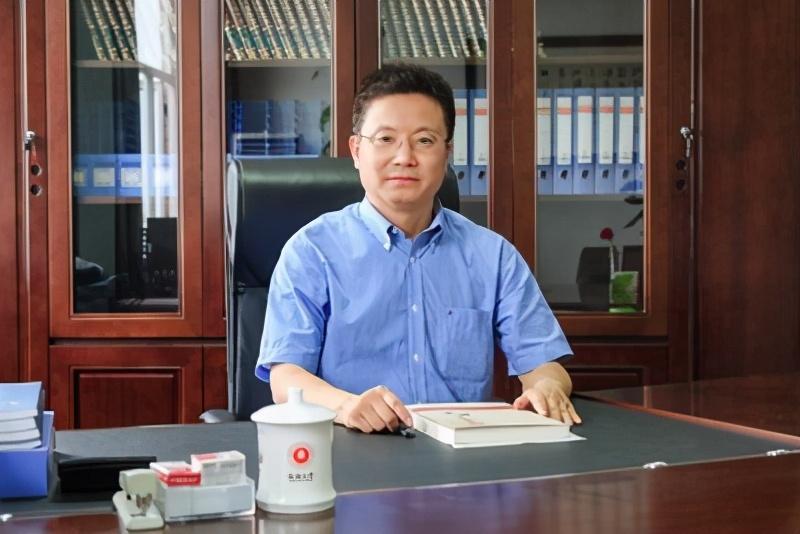 成都大学校长王清远告诉你2个好消息第2个对你很重要