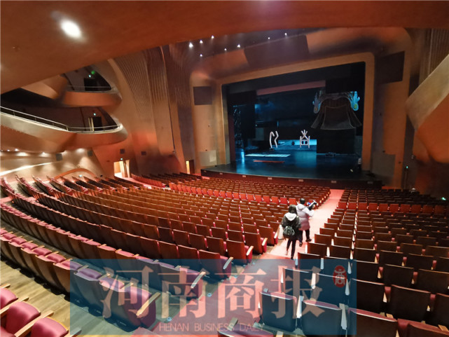 官宣总投资约21亿的新地标郑州大剧院11月8日正式启用