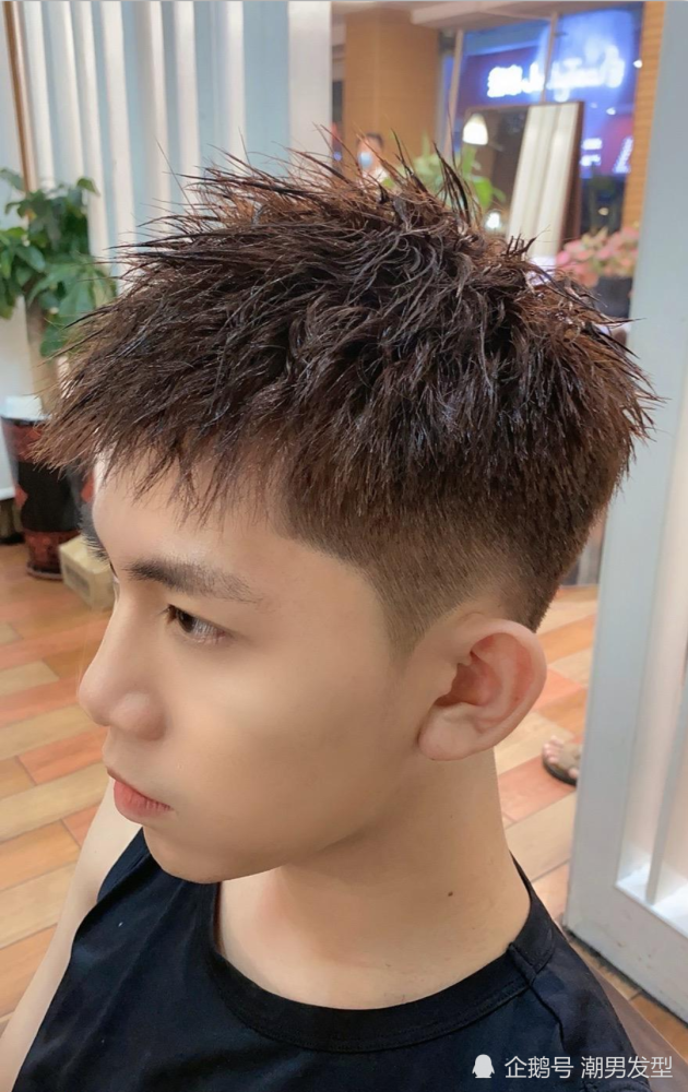 秋冬季节男生有哪些干净帅气的短发可以参考呢这4款值得一试