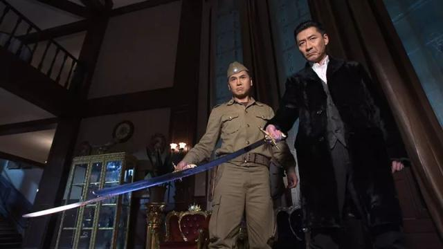 可惜每一部"燕双鹰"系列电视剧内容几乎都是千篇一律,戏耍敌人的套路