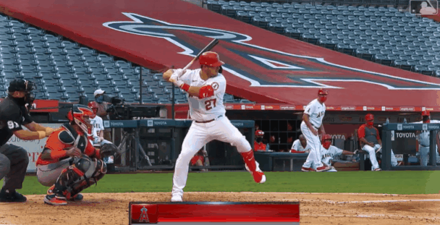 美联银棒奖揭晓特劳特生涯第八次获奖