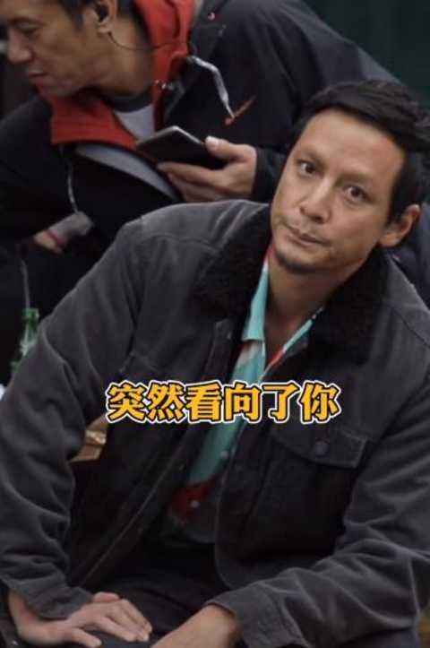 46岁吴彦祖撞脸苏大强,皮肤松弛皱纹明显,半裸肌肉显硬汉本色_腾讯