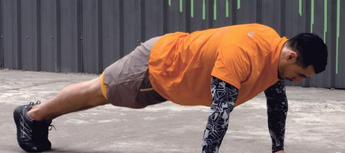 中国健美第一人鹿晨辉肌肉维度真劲爆人称中国第一巨兽