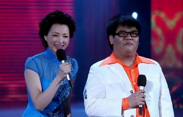 2007年获星光大道冠军爆红被导演骂滚出娱乐圈的杨光经历了什么