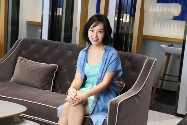 11月6号曾慕雪接受了港媒的专访,除了自曝"曾江女儿"这一身份带来的