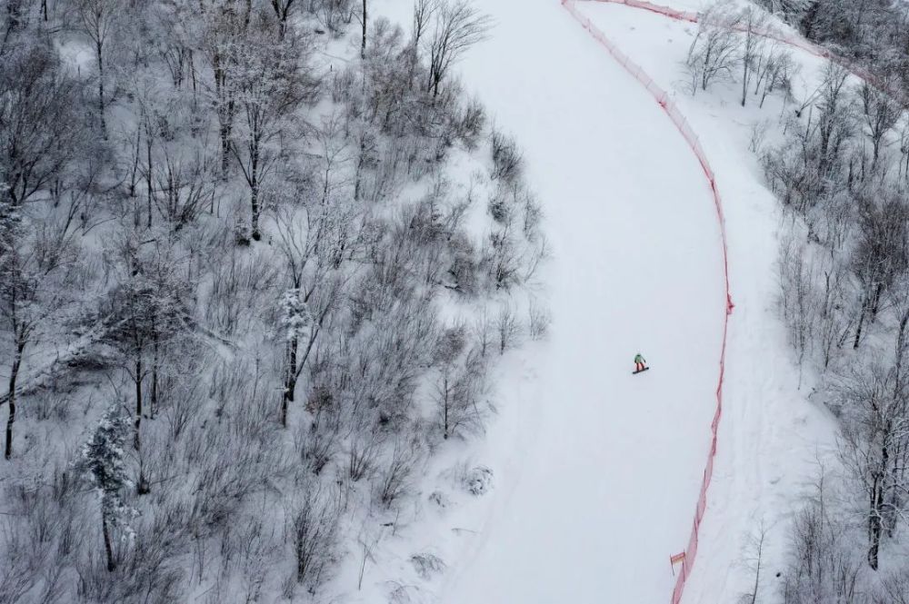 国内5大滑雪圣地 今冬玩雪必去 不出国门尽享速度与激情 腾讯新闻