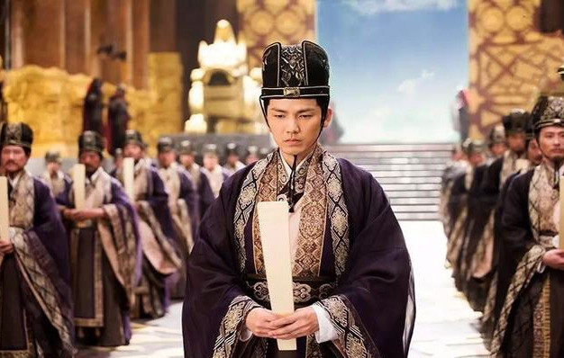 太守治理期间百姓遵纪守法太守母亲却大哭我儿大祸临头了