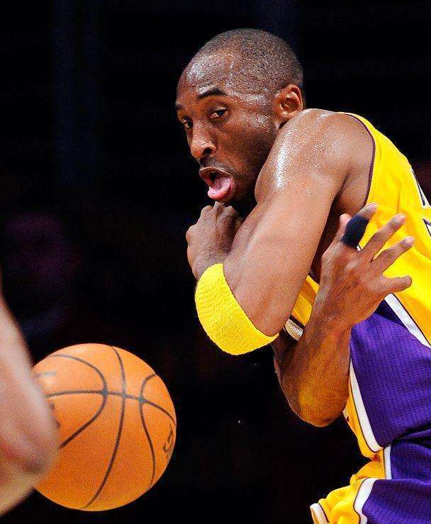 这个科比的表情包,有点让人开怀大笑_腾讯新闻