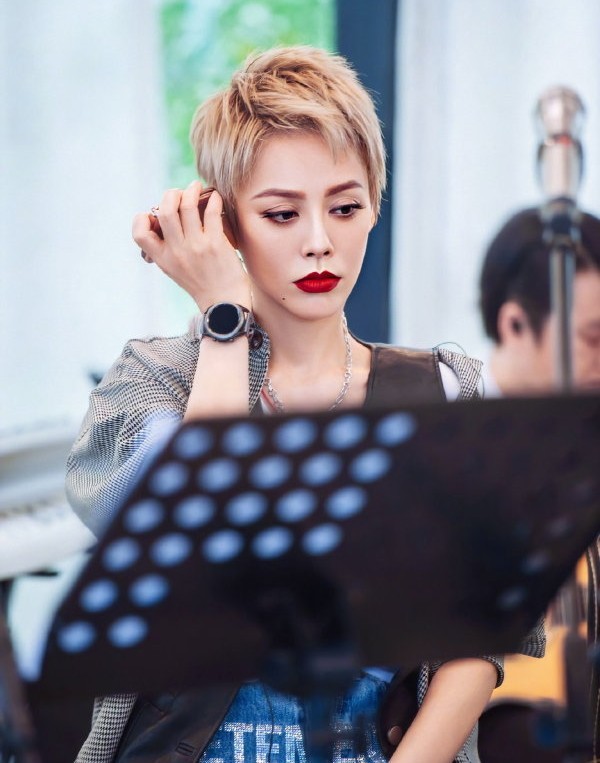 《姐姐的爱乐之城》宁静张雨绮讨论成团意义,天呐!姐姐们在发光