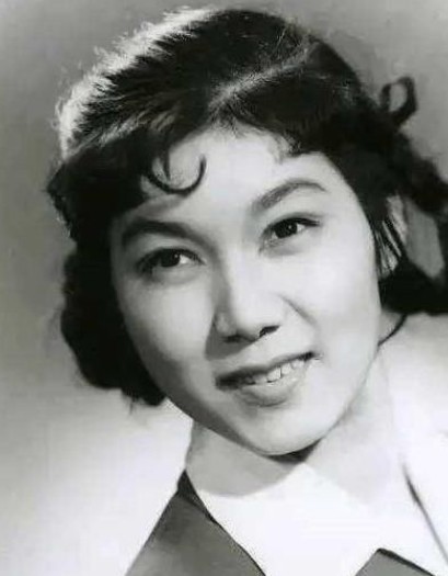 丑娘张少华曾经是校花以为是开玩笑看到年轻的照片我信了