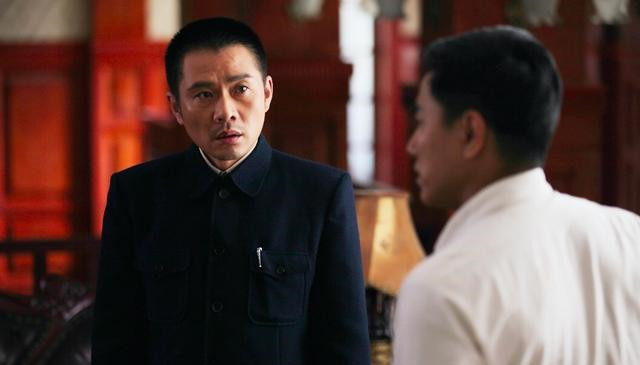 演员方面,《西柏坡的警钟》没有选用流量演员,而是清一色的演技派.