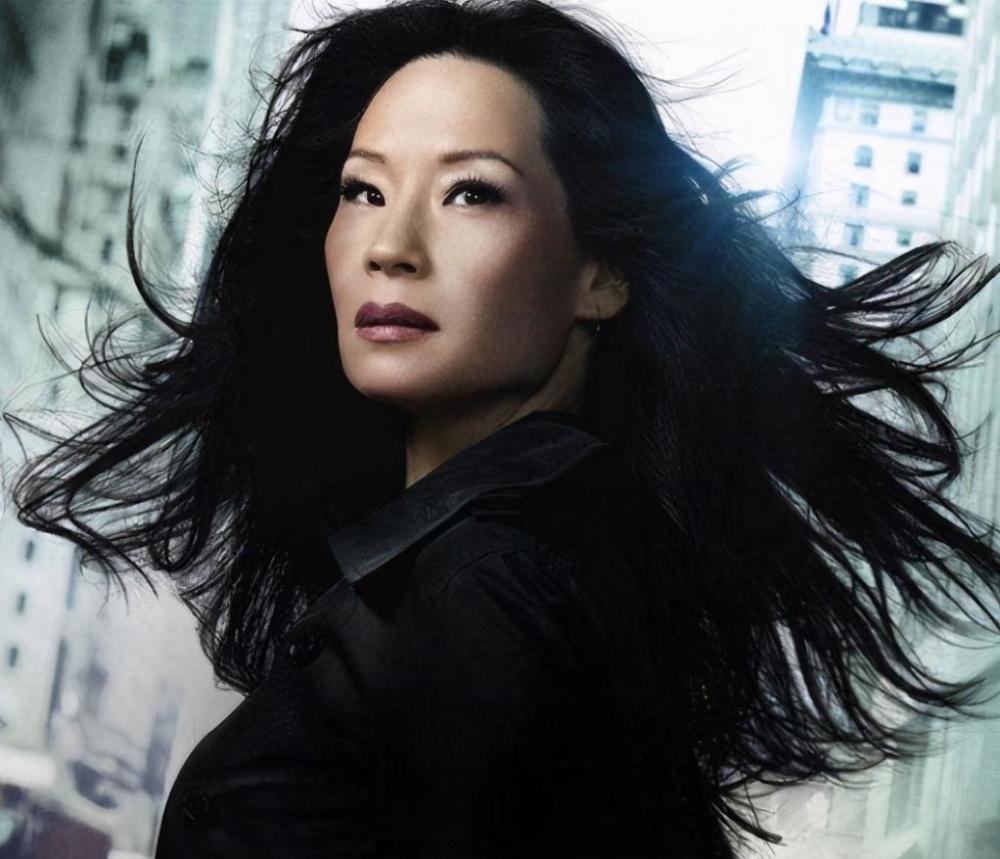 从籍籍无名到留名好莱坞霹雳娇娃刘玉玲这30年经历了什么