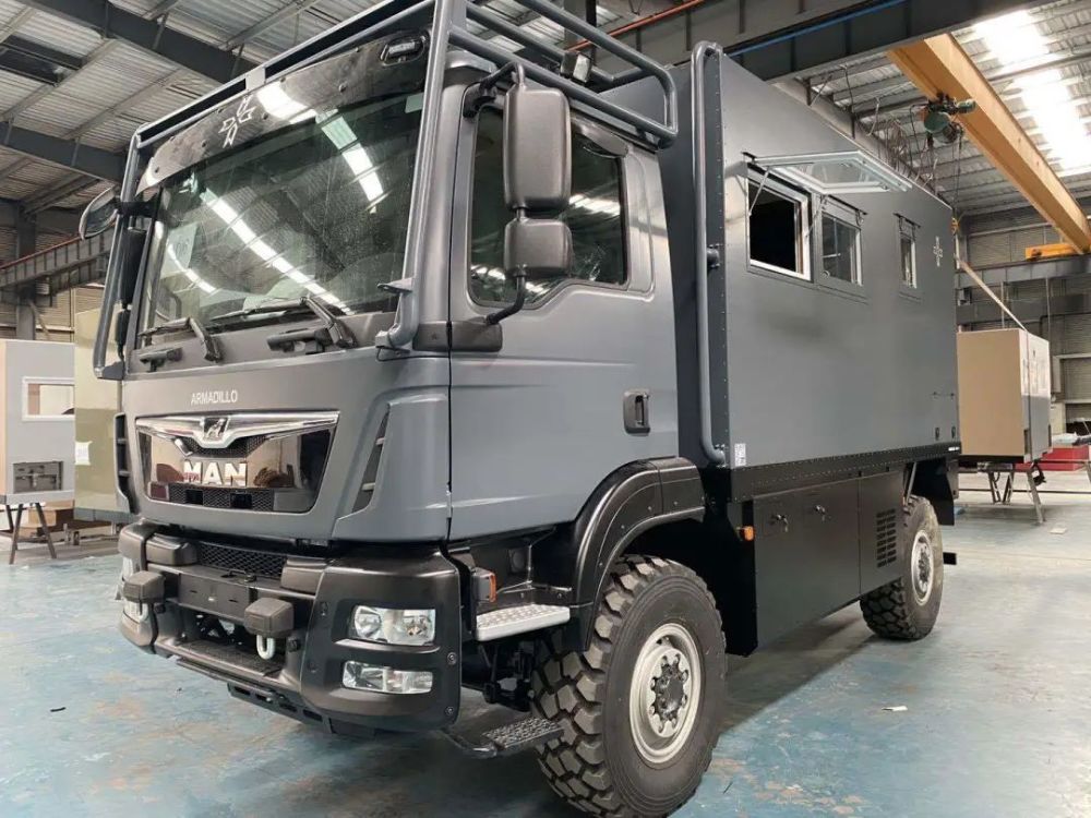 新款阿莫迪罗挑战者c