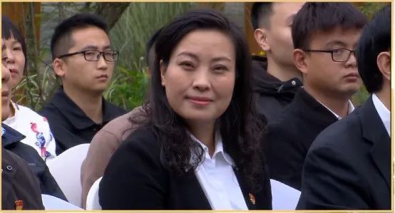 宜宾蜀南文旅乡创商管总公司董事长杨德蓉长宁县竹海镇永江村党委书记