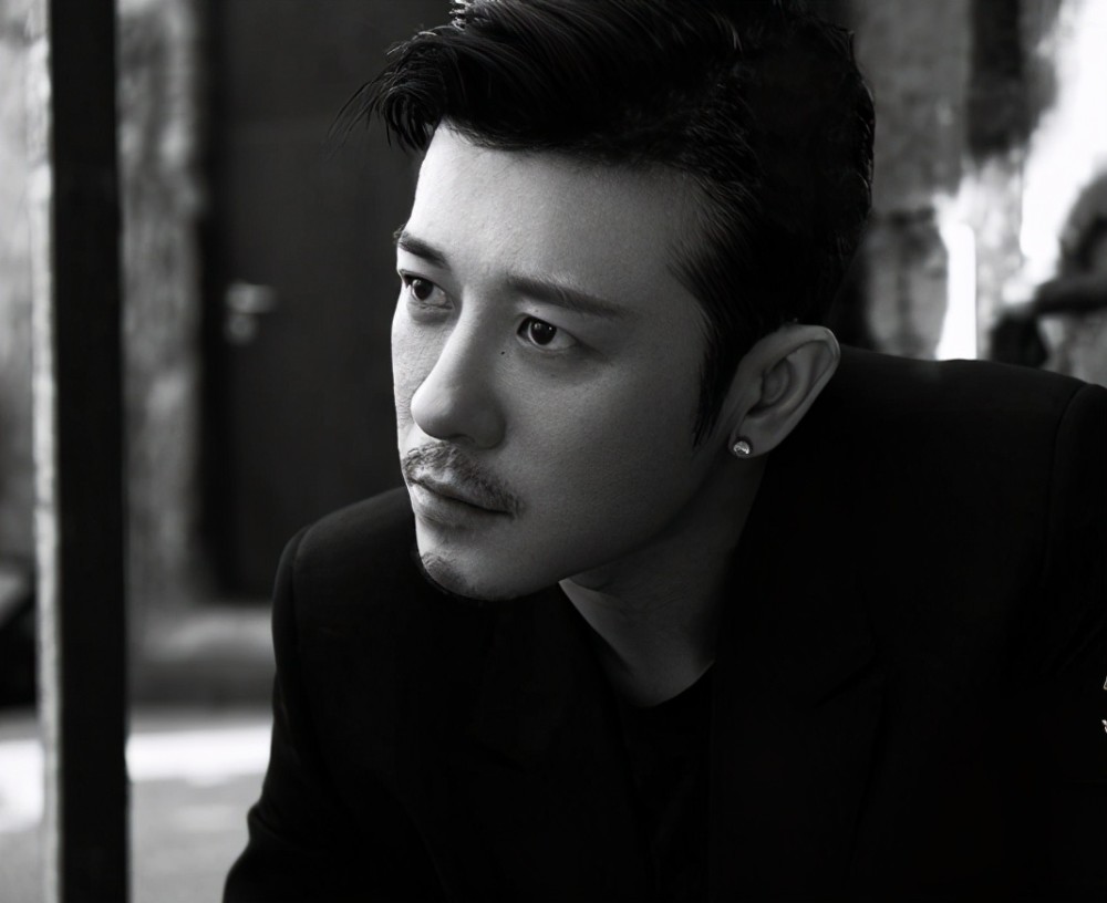 出生就是星二代干妈是李少红为何他出道20年才走红