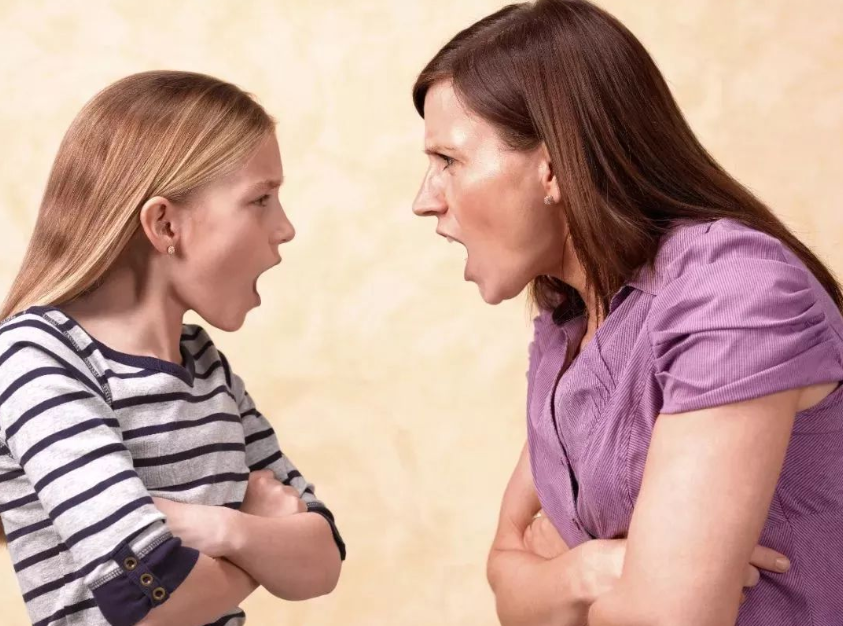 孩子学会了顶嘴别急父母可以这样教育孩子