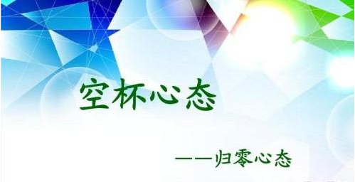 股票从上市那天起,会波动前行,中途形成不少的顶底.