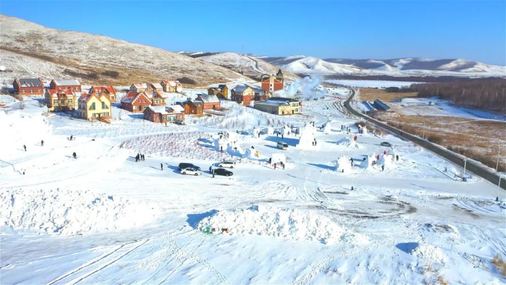 牙克石市近年來持續推動旅遊與森林,冰雪,草原文化融合發展,在豐富