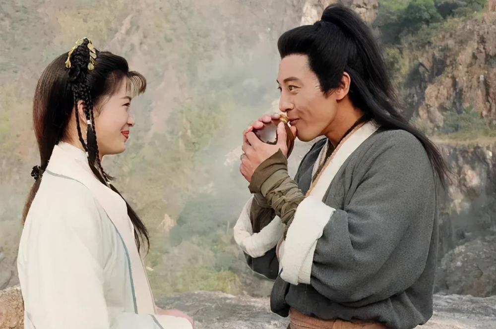 吕颂贤版笑傲江湖任盈盈惊为天人但我觉得最美的是小尼姑