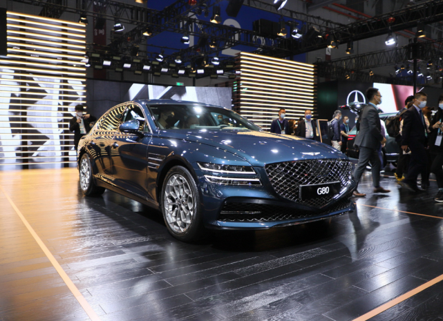 韩国中大型豪华轿车来了看完外观内饰动力bba不香了