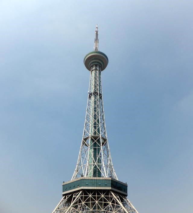 最胖的有千年历史|开封市|古城|跳伞塔|铁塔公园|繁塔|电视塔