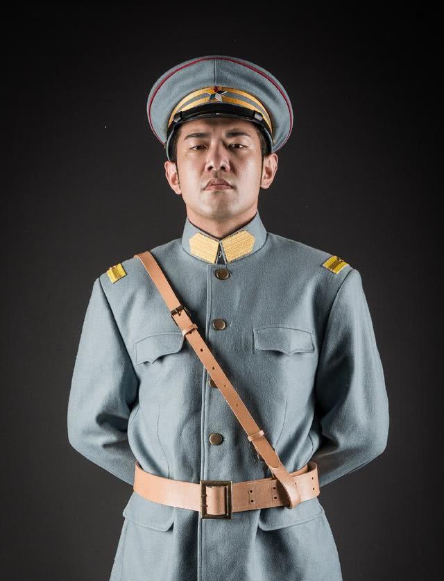 近代中国军服全展览从清末新军到人民解放军高仿真度还原