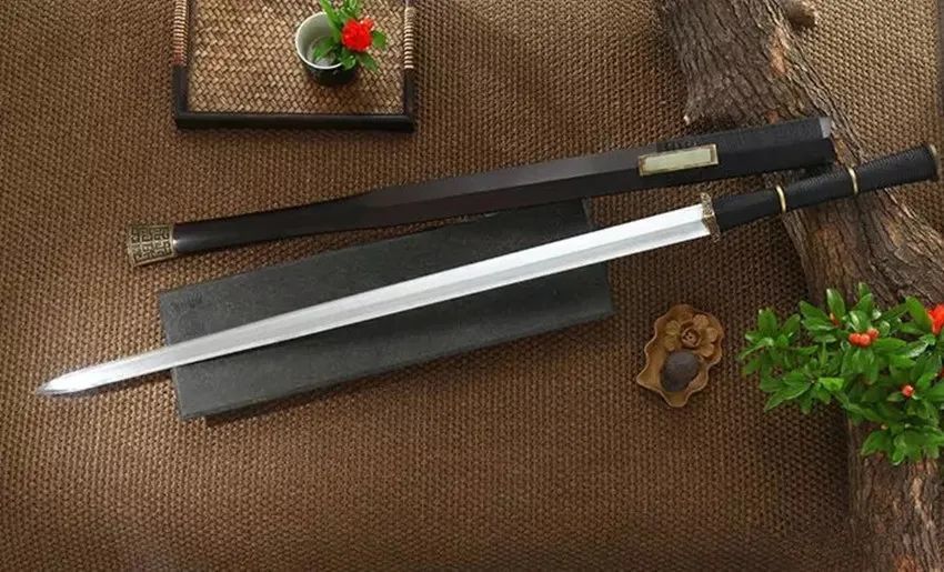 古代大侠的最爱削纸和砍铁谁才是你最爱的汉剑之王