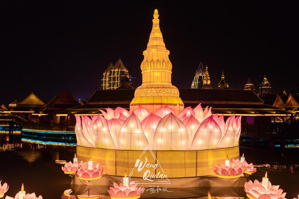 流光溢彩的傣族灯展感受只属于水灯节的五彩与浪漫