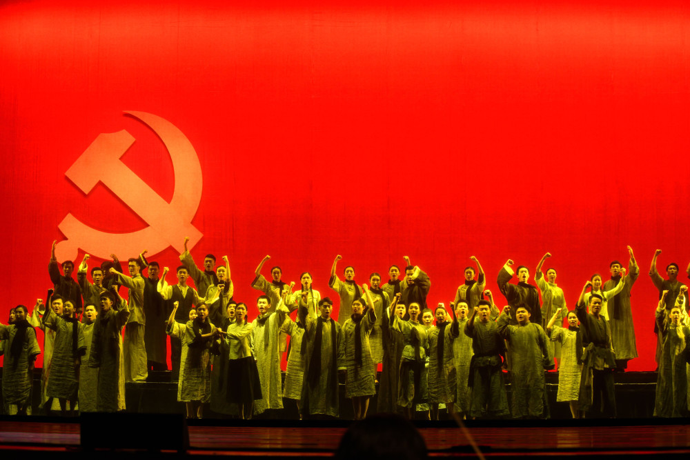 原创民族歌剧红流澎湃首演再现广东农民革命运动历史