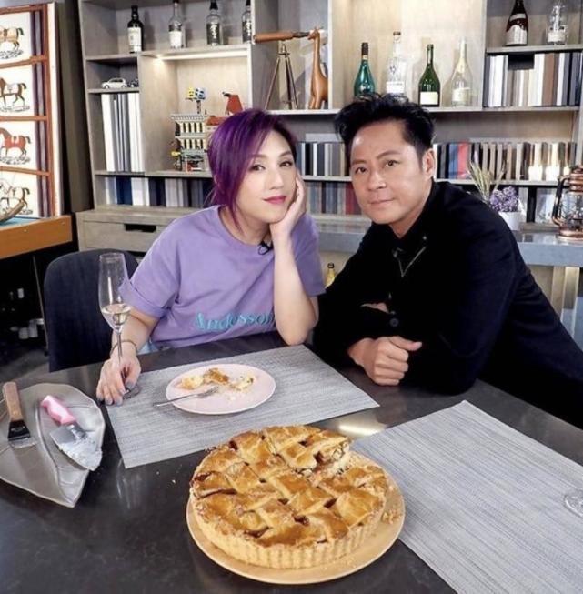 蔡一杰杨千嬅分享了对独处的理解称情绪有问题要跟人倾诉