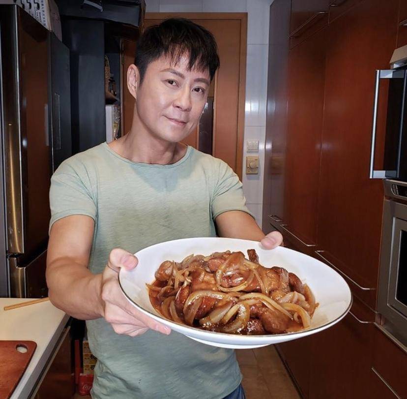 蔡一杰杨千嬅分享了对独处的理解称情绪有问题要跟人倾诉