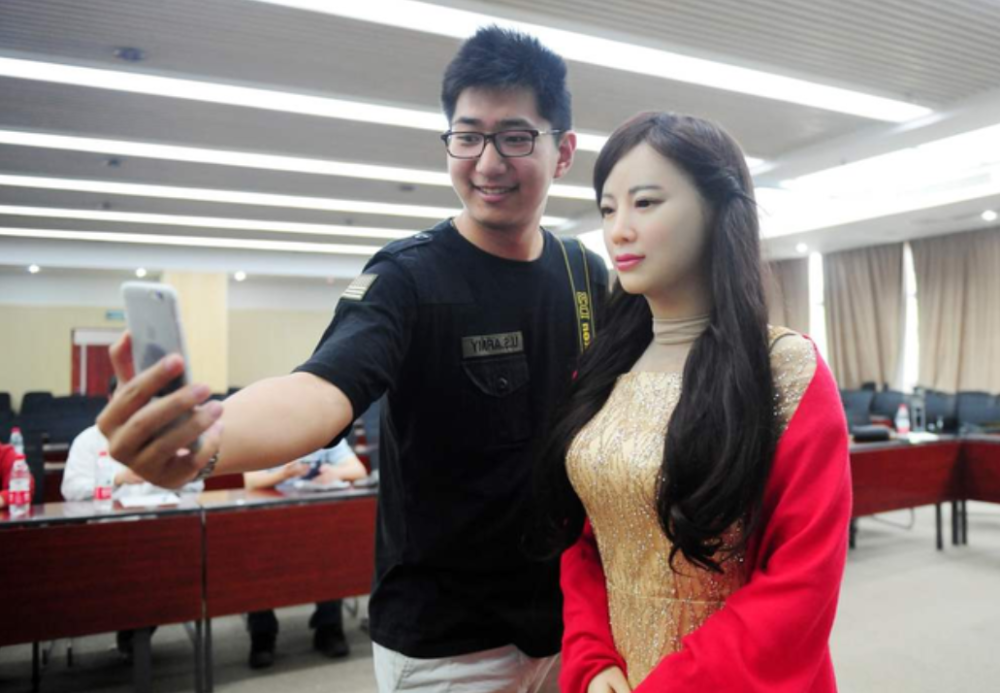 日本"妻子机器人"火了,拥有这3大"特色",却唯独不能生孩子