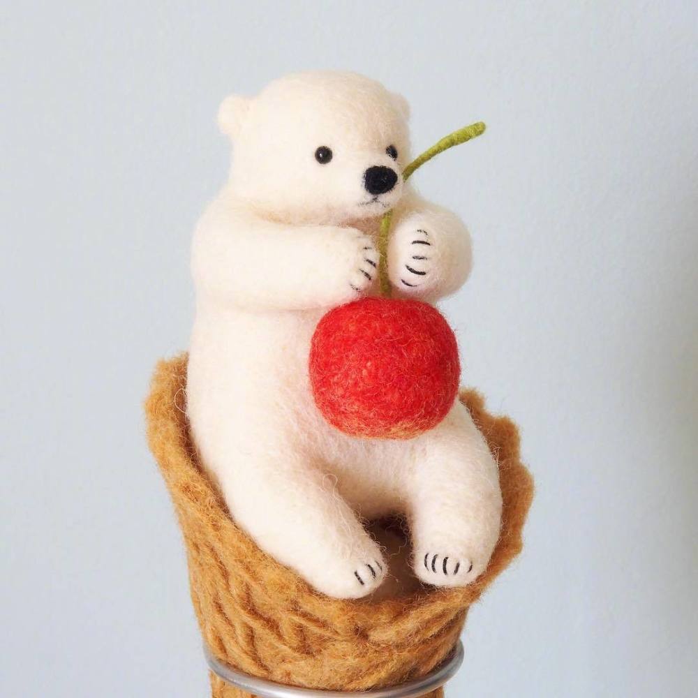 日本手工达人制作的羊毛毡作品企鹅和北极熊直接把我萌化了