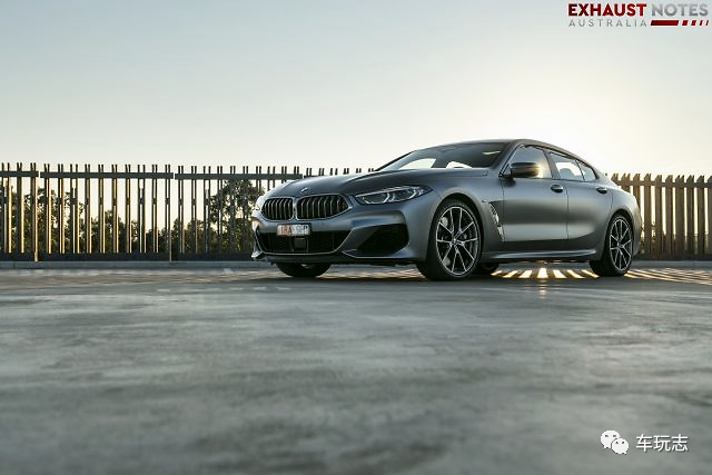 2020年宝马顶配8系m850i四门跑车:简直是艺术品的存在