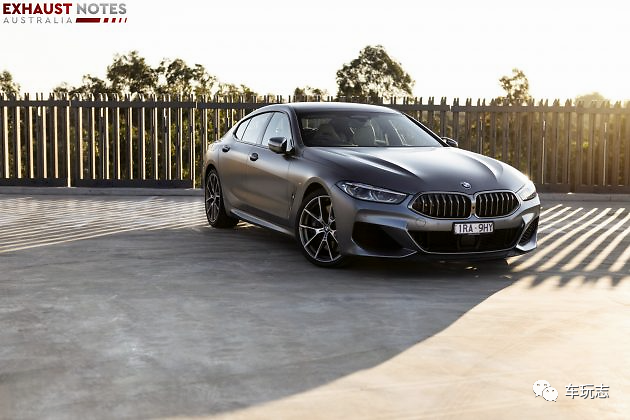 2020年宝马顶配8系m850i四门跑车:简直是艺术品的存在