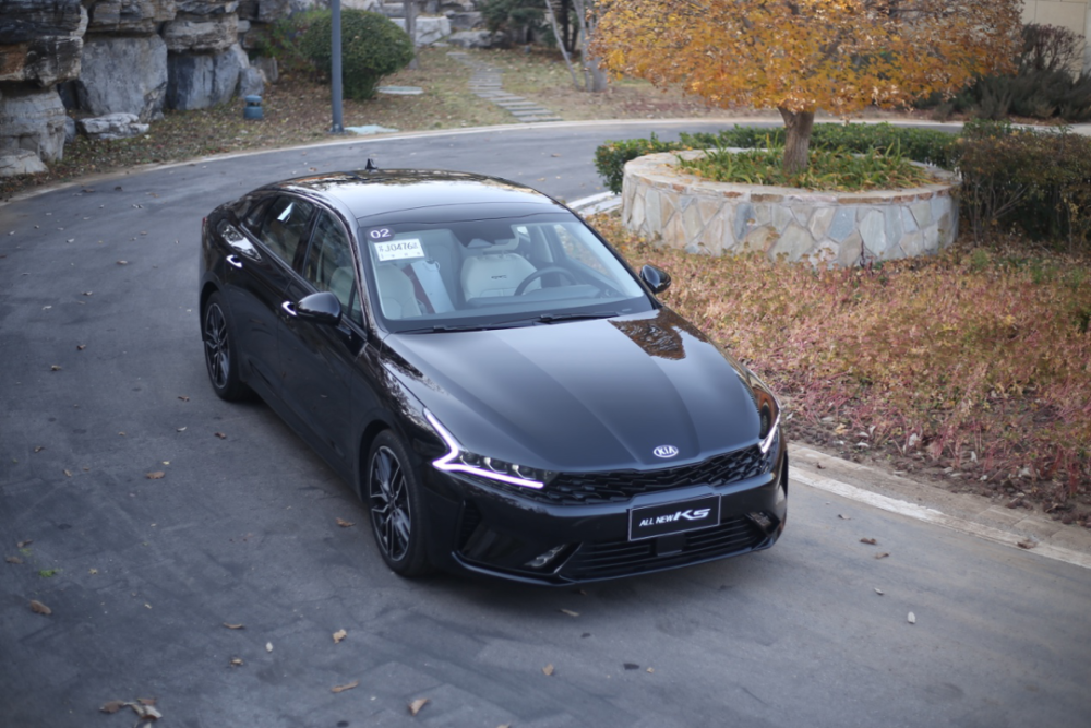 动态体验全新k5凯酷:凭什么压制b级还适合年轻人?_腾讯新闻