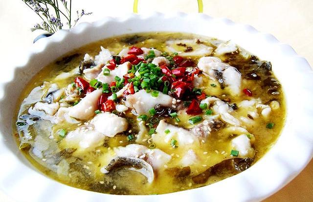 会沸腾的酸菜鱼鱼汤酸菜鱼口感超级棒