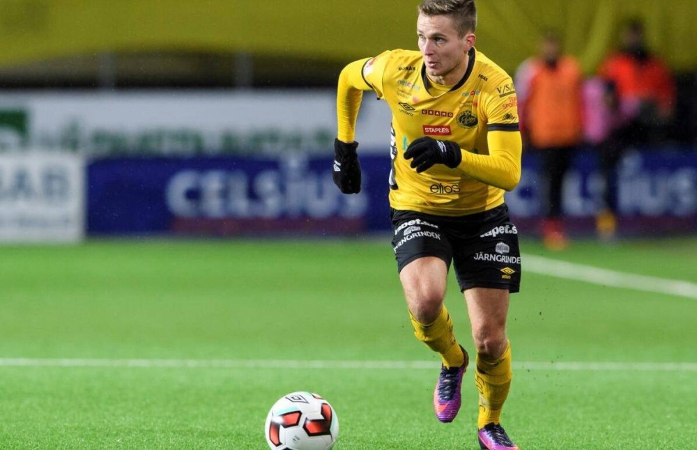 德乙基尔vs汉堡不败金身难破汉堡以绝对优势领跑