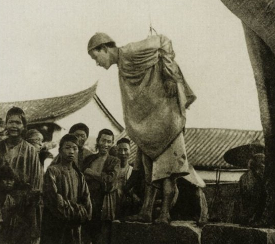 古代酷刑无数,为何凌迟排在首位?看完凌迟执行的全过程,就明白了