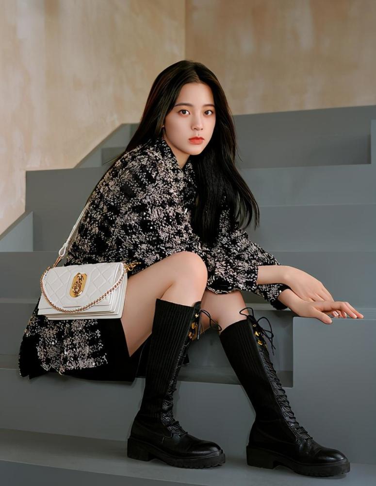 欧阳娜娜教你get慵懒风穿搭极具秋冬气息穿出灵动少女感