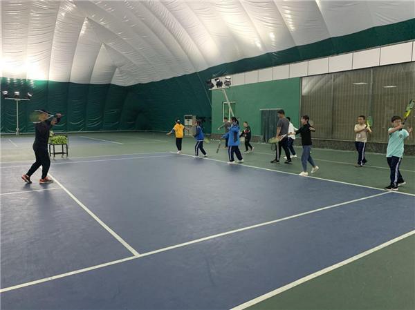 2020南山区中考学校_北师大南山附校中学部东侧门顺利开启