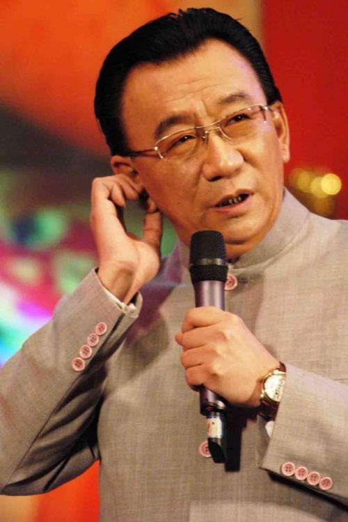 侯宝林堪称大师,后代却与相声渐行渐远,如今基本无人说相声