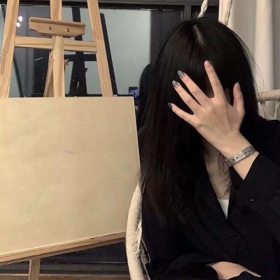 百毒不侵,活的认真,笑的放肆,抬头遇见的都是柔情,遇到的都是温柔的人