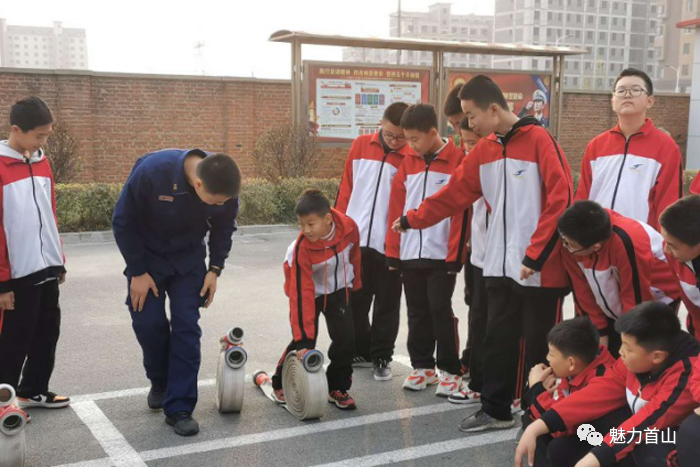 辽阳县集美学校图片