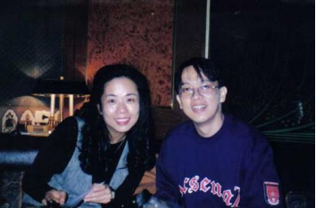 音乐鬼才张雨生英年早逝,女友用10年才放下心结,母亲却已守陵23年